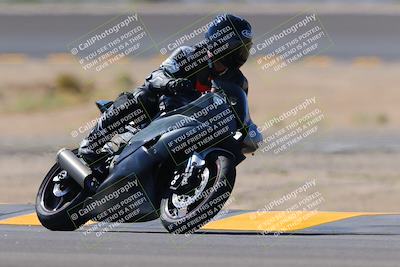 media/Oct-08-2022-SoCal Trackdays (Sat) [[1fc3beec89]]/Turn 14 (1050am)/